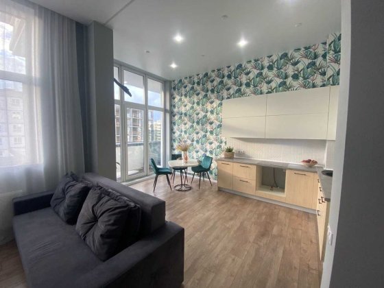 Велика євродвокімната квартира з кухнею-студією! БЕЗ комісії! Ирпень