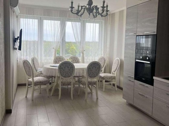 Продам 3-к квартиру 113м.кв. вул. Павла Чубинського 3, DM Бровары