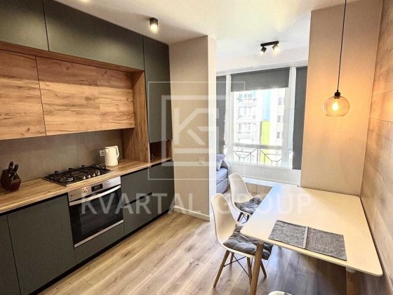 Продаж кваритири з авторським ремонтом і мін.оформл. СЕРТИФІКАТ-ТАК Ирпень