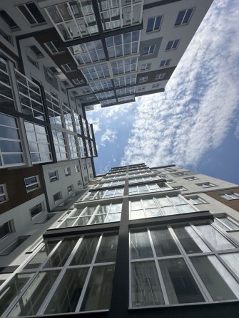 Продаж євро2 кімнатної квартири в Бучі біля Варшавського ринку! - фото 1