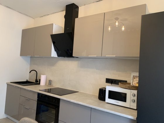 Продається двокімнатна квартира укомплектована Буча