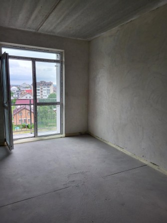 1 кімнатна квартира, готова до ремонту - фото 1