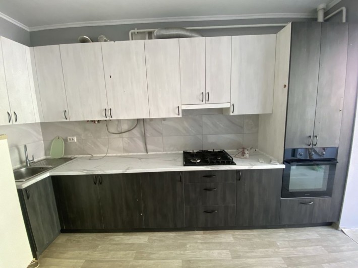 Продам квартиру з ремонтом - фото 1