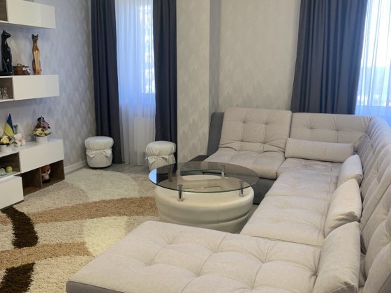 Місто Бровари ЖК Савана,вул.Чубинського 7 євро 2к.квартира,15/17 повер Бровары