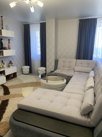 Місто Бровари ЖК Савана,вул.Чубинського 7 євро 2к.квартира,15/17 повер - фото 1