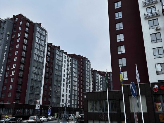 Однокімнатна, центр продам квартиру ЖР"Княгинин", поруч ратуша та парк Ивано-Франковск