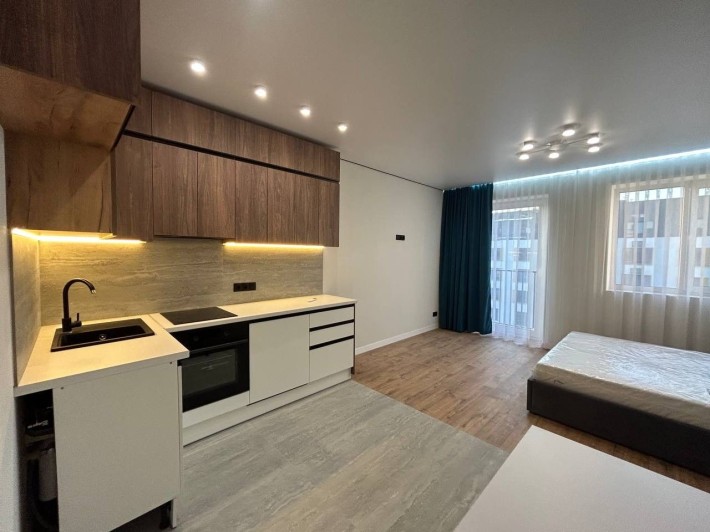 Продається квартира студія з ремонтом - фото 1