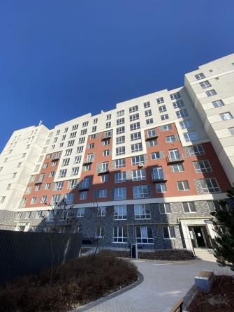 Видова двокімнатна квартира з газом в сучасному ЖК біля Києва! - фото 1