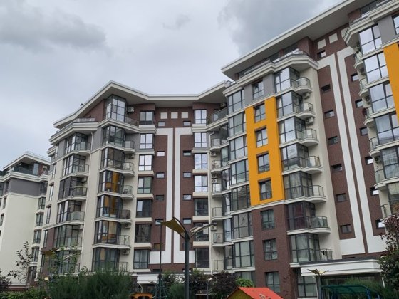 Продам 2к квартиру з гарним ремотном Буча