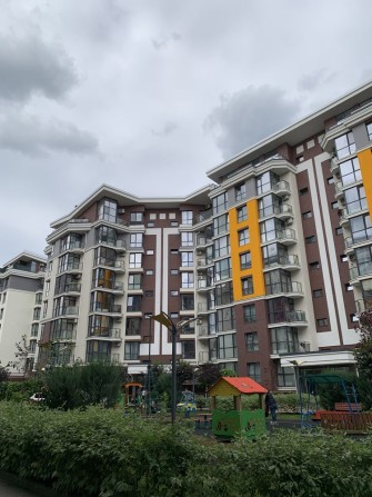 Продам 2к квартиру з гарним ремотном - фото 1