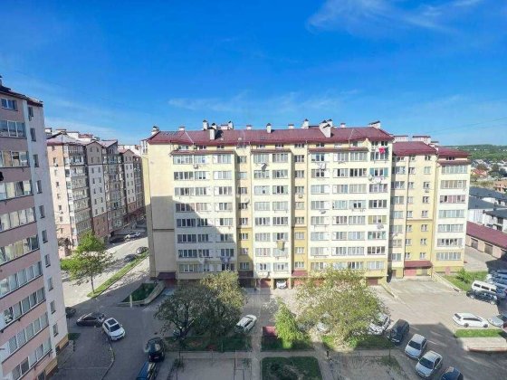 3 кімнатна новобудова з чорновим районом район Каскад Ивано-Франковск