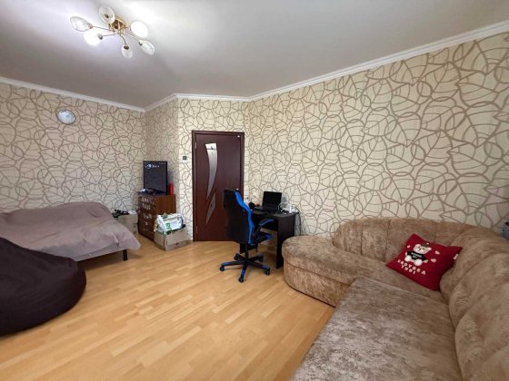 Буча 1 кімнатна квартира з ремонтом меблі техніка Київміськбуд Буча