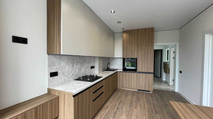 Ірпінь продаж двокімнатна квартира в центрі міста - фото 1