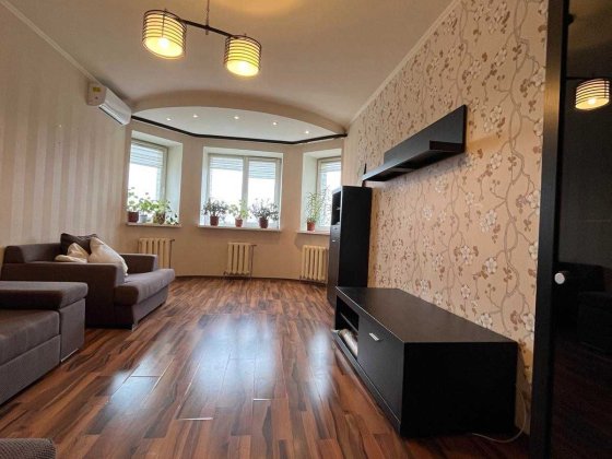 Буча- велика укомплектована  1-но кімнатна квартира. Буча