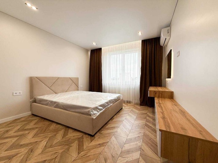 2 кім кварт з ремонтом, вул. Довга  Постанови, перерахунок - фото 1