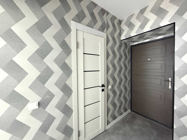 СЕРТИФІКАТ. Однокімнатна квартира з ремонтом. Оформлення-2% - фото 1