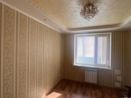 Терміновий продаж трикімнатної квартири в центрі Кременчуг