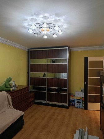 Продам двухкомнатную квартиру. Молодежный. - фото 1