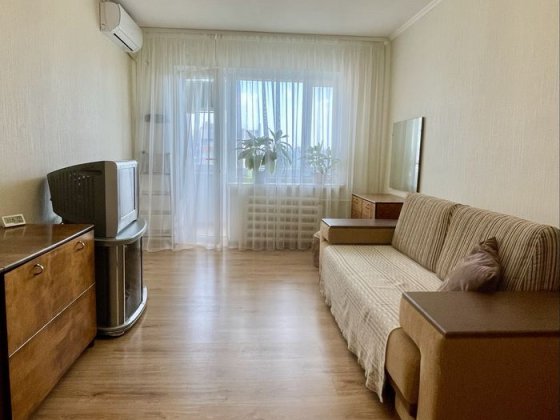 1 кімнатна квартира. Центр. Набережна Кременчуг