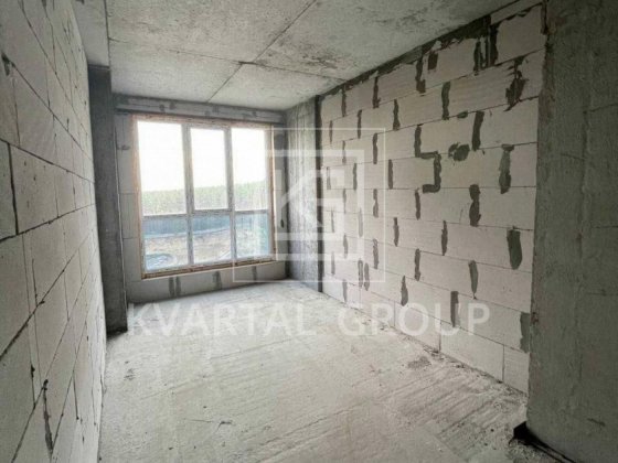 Продається квартира без ремонту! Центральний парк ! 42 кв.м Ирпень