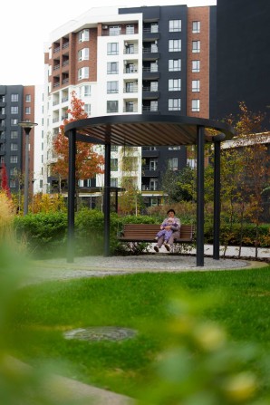 Дворівнева 4-кімнатна квартира 107.9 м² — простір для великої родини - фото 1