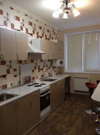 Продам 2-кімнатну квартиру з ремонтом! Центральний парк - фото 1