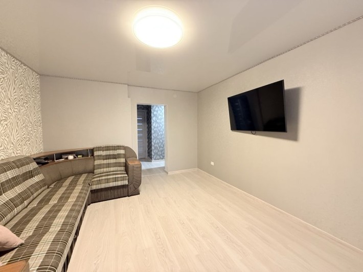 Продаж 1-кімн. квартири, мкрн. 5-й Зарічний - фото 1