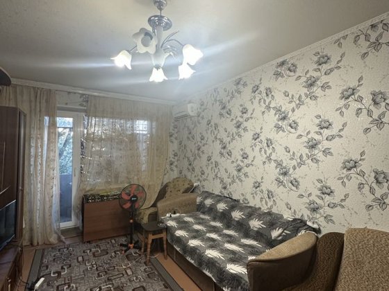 Продам 1 комнатную квартиру на юбилейной Кривий Ріг