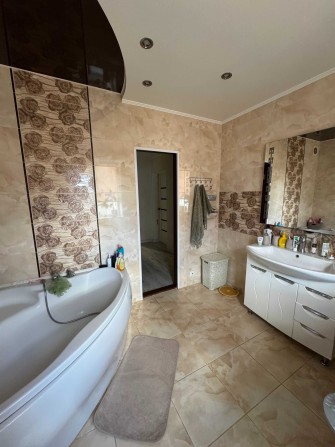 Продам 4х-кімнатну квартиру, Східний 2 - фото 1