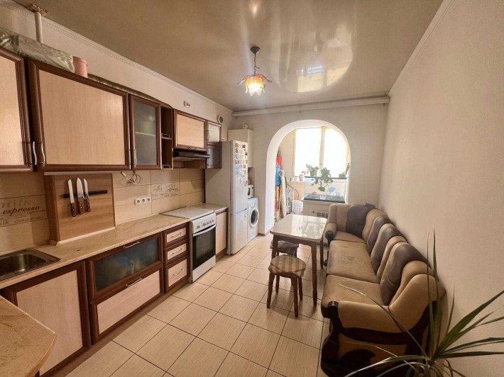 Простора двокімнатна квартира готова до проживання  м-р. Каскад - фото 1