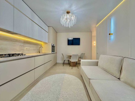 Продаж повністю укомплектованої квартири в Івано-Франківську Центр Ивано-Франковск