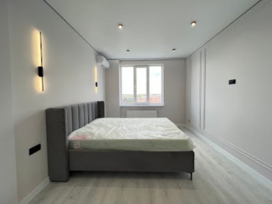 Продам видову квартиру біля  Центрального парку Ирпень