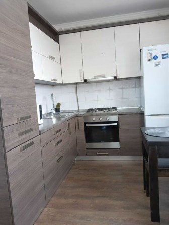 Продаж 2-кімнатної квартири з ремонтом - фото 1