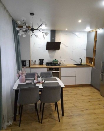 Затишна євротрьохкімнатна квартира в новому жк - фото 1