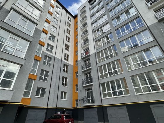 Продається 2-х кімнатна квартира в зданому і заселеному будинку Ивано-Франковск