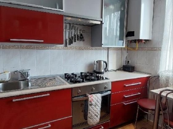 Продаю 3-ох кімнатну квартиру Ивано-Франковск