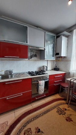 Продаю 3-ох кімнатну квартиру - фото 1