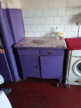 Продам малосімейку біля ринку - фото 1