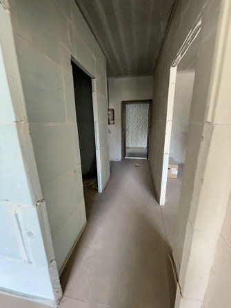 Простора однокімнатна квартира. - фото 1