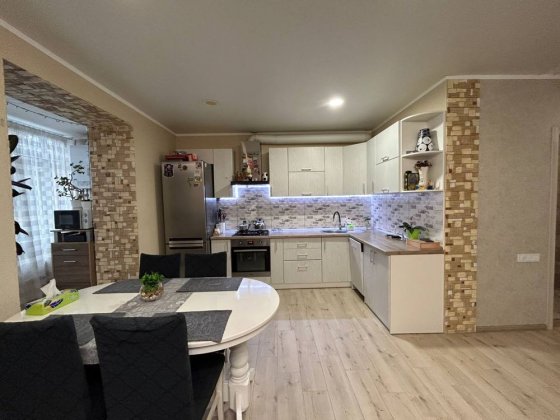 2к-квартира 77м2 з ремонтом в Ірпені. Ирпень