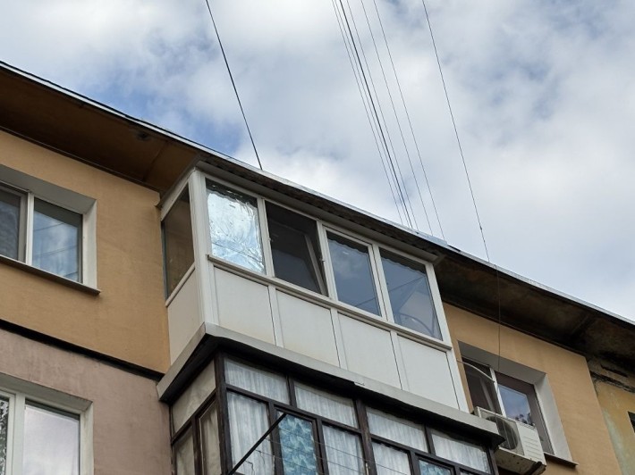 Срочно 2-к квартира, Покровский район. Заходи и живи! - фото 1