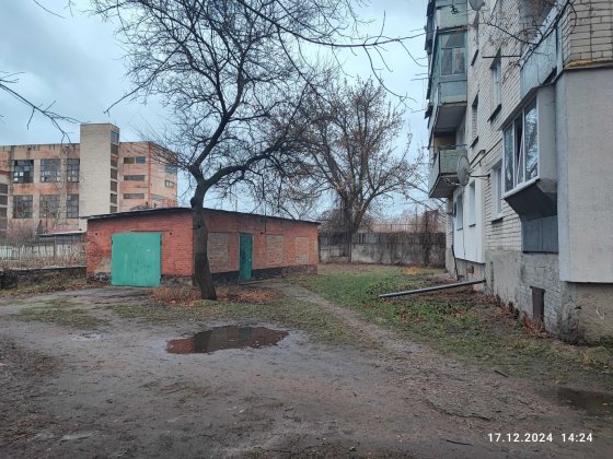 Здається в оренду цегляний гараж. Можливий продаж. Ніжин