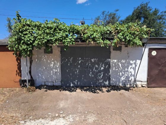 Здам гараж на 95 кв Кривий Ріг