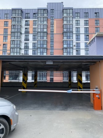 Паркомісце під електроавто ЖК Дрім Таун парковка - фото 1