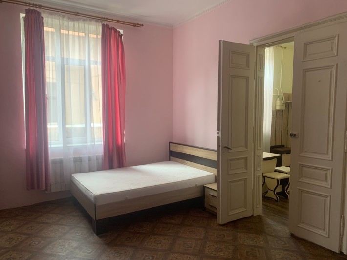 Продаж 1 кім квартири ЦЕНТР міста, вул. Січових Стрільців - фото 1