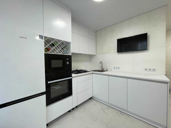 Терміново, однокімнатна з меблями і технікою! Ивано-Франковск