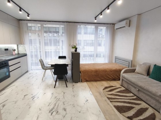 Продаю 1 км.кв.у центрі міста Ивано-Франковск