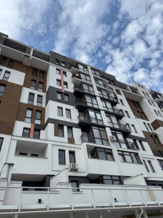 Продам квартиру 2 кімнатну від власника в Бучі у ЖК Київський! - фото 1