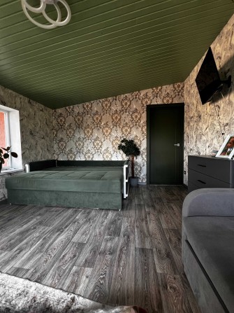 Квартира с видом на дубы, внутренний двор! Газовый котёл! ТОРГ! - фото 1