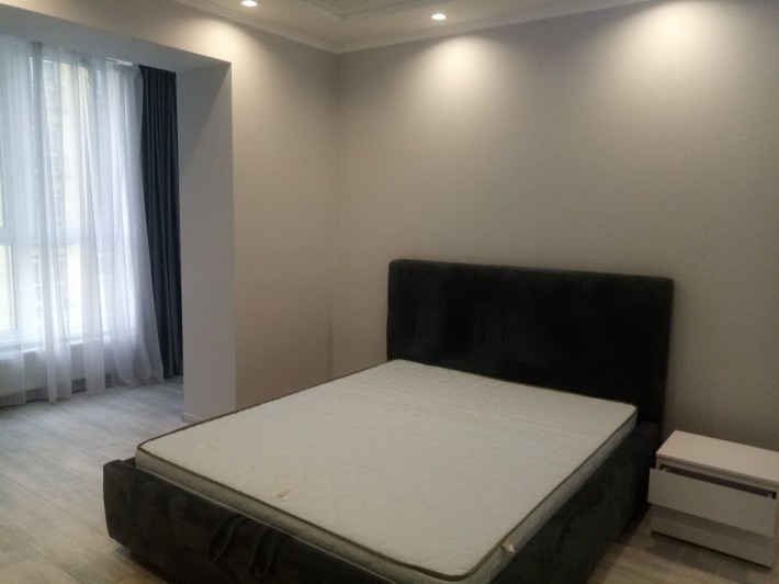 Продається квартира в ЖК Затишний по вулиці Довженка - фото 1